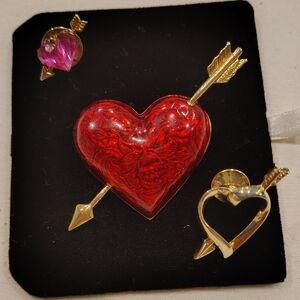 Avon Heart Struck Brooches Pins Vintage